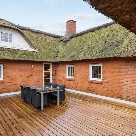 Stunning Home In Romo With Sauna 度假居 *